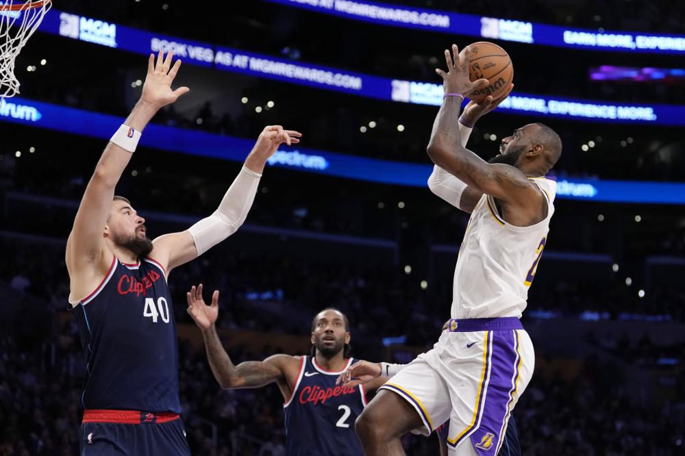 多选手中脱 多选手中脱