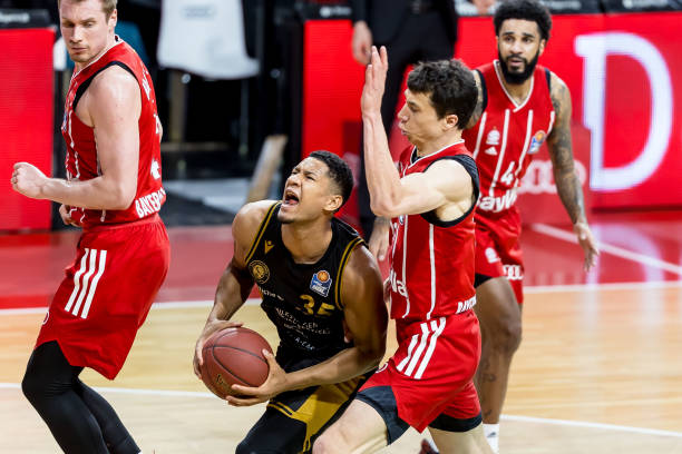 一些戏剧性 一些戏剧性