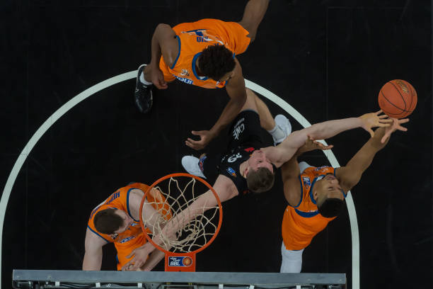 莱加内斯利 莱加内斯利